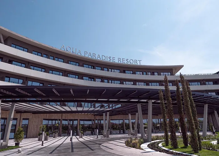 Aqua Paradise Resort & Aqua ParkResort Hotel